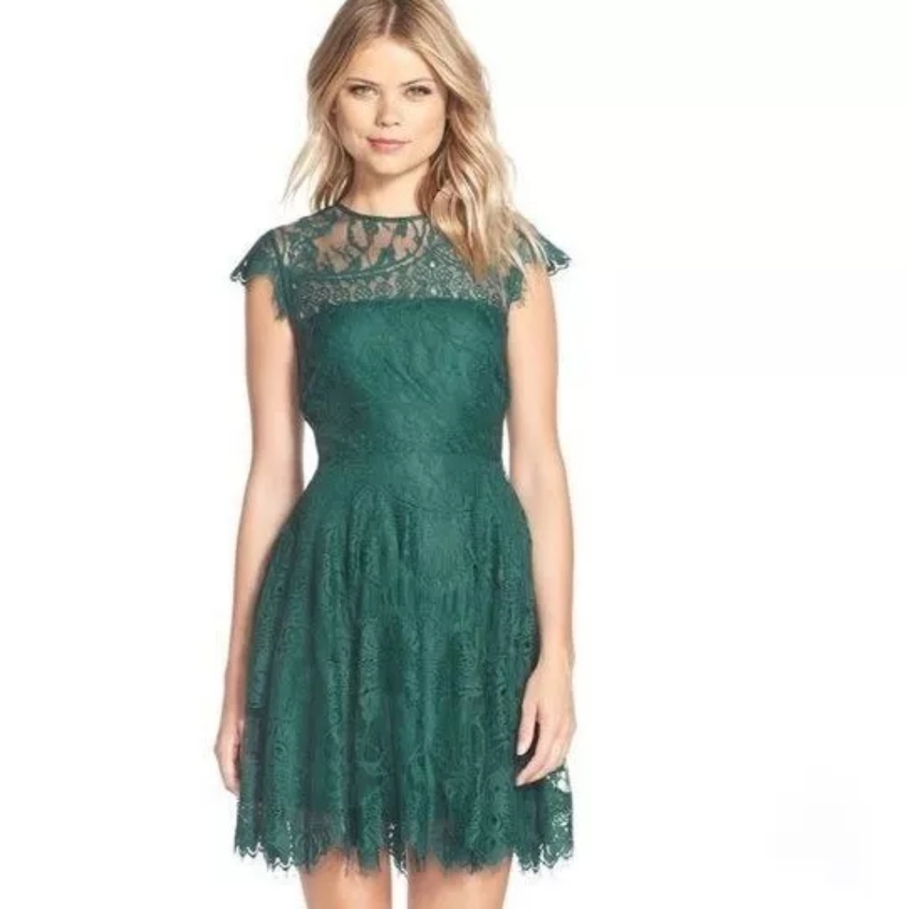 BB Dakota Rihanna Dress